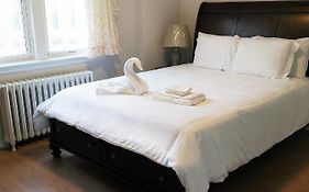 Cozy Private Rm Heart Of North York Free Parking Full Kitchen Close To Downtown